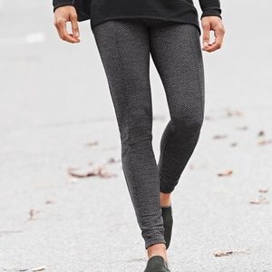 Athleta Metro High Waisted Jegging in Criss Cross